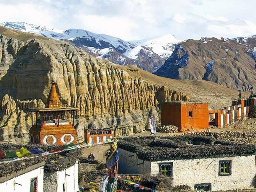 Trek to Upper Mustang - Gateway Adventure Treks and Expedition