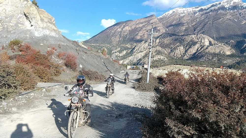Manang Motor Bike Tour