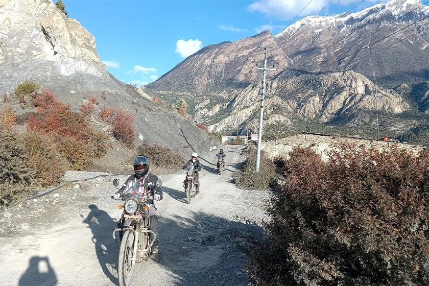 Manang Motor Bike Tour